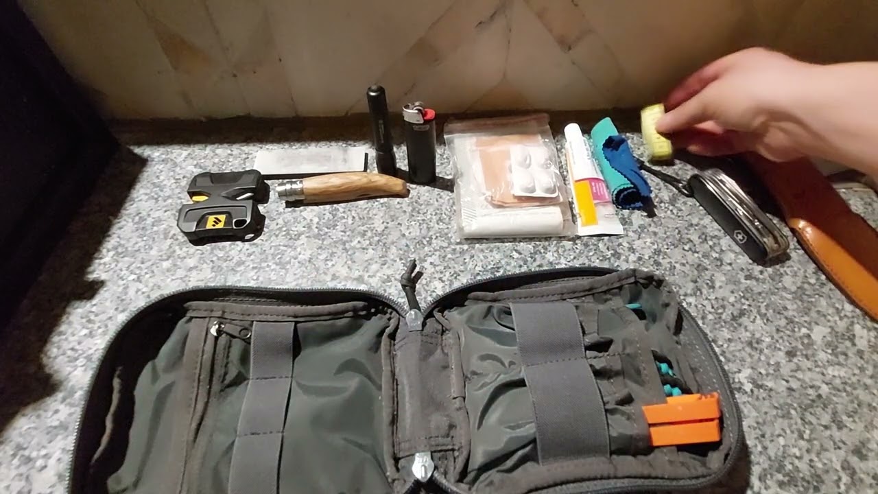 VA für JM Knives : Der Inhalt meiner EDC-Pouch