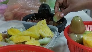 RUJAK MANGGA MUDA PEDESNYA MENGGODA