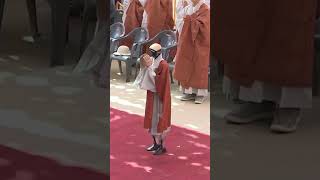 Robot Monk Gabi