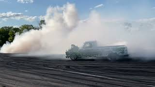 BURNING GREEN red lines at BURNOUT MASTERS POWERCRUISE USA!