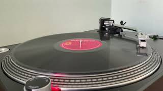 Edip Akbayram Dostlar - Yaralarım (Nedir Ne Değildir Lp Kayıt)