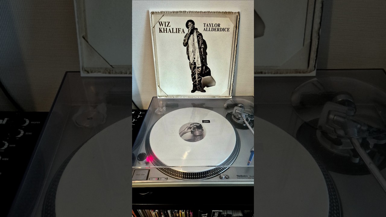 Wiz Khalifa Taylor Allderdice EP レコード Wiz Khalifa Taylor Allderdice EP レコード