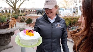 Winter Carrot Harvest + Carrot Cake! // Garden Answer