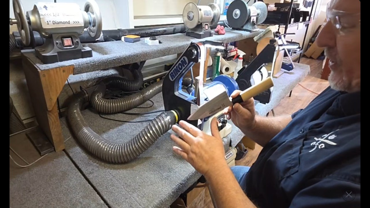 Curry Custom Cutlery is live!