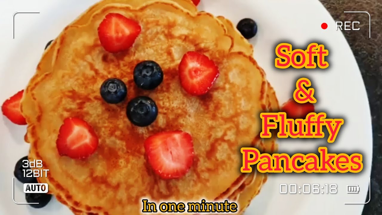 Soft and Fluffy Pancakes with fruits in one minute. How to cook.