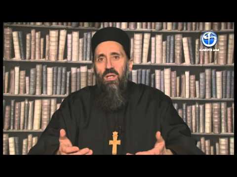 მამა თეოდორე ,,ნაკურთხი აიფონების'' თემას გამოეხმაურა