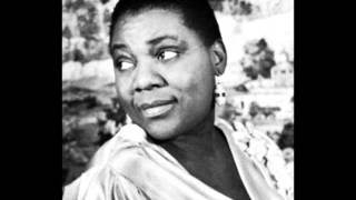 Bessie Smith-A Good Man Is Hard To Find chords