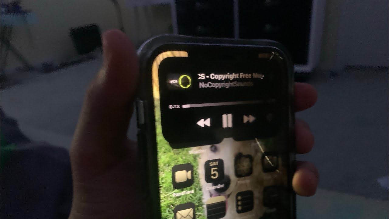 How to get Dynamic Island on any iPhone - YouTube