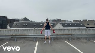 Download Lagu Eric Walker - Won't Surrender (Official Music Video) MP3