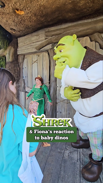 Shrek & Fiona React to Baby Dinosaurs in DreamWorks Land Universal Studios