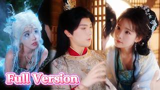 After Being Rescued, The Emperor Took The Lovely Dragon Girl Back To His Palace.