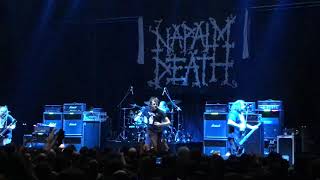 Napalm Death - Victims of a Bomb Raid (Anti-Cimex cover) en vivo en Chile.