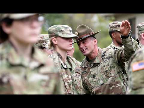 Vídeo: La guàrdia nacional pot ser sergents de perforació?