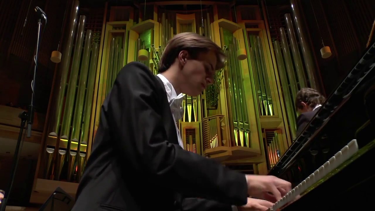 Piano Concerto #1 in F Sharp Minor – The Moscow Philharmonic Orchestra