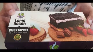 Review Kujang Lapis Bogor Blackforest (Harga Rp35.000)