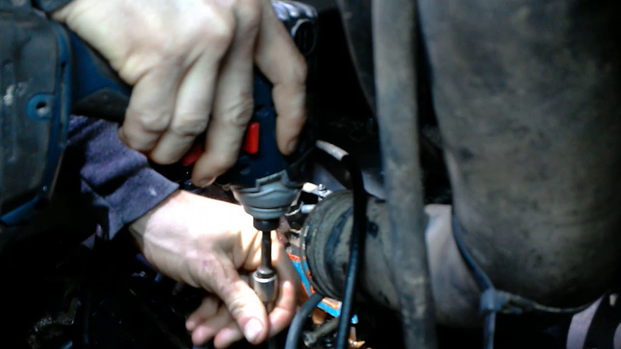 Kubota tractor fuel system overhaul - YouTube