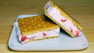 Greek Yogurt Ice Cream Sandwiches | Healthy Ice Cream Alternative