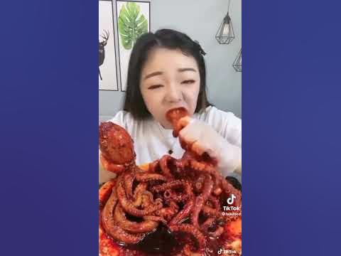 китайцы едят на камеру - YouTube