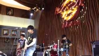 Comic Planets - Story | Live At Hardrock Cafe Jakarta #RisingStar 2014