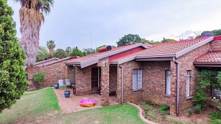 3 Bedroom Townhouse for sale in Gauteng | Johannesburg | Fourways Sunninghill And Loneh |