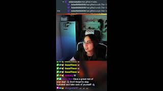 🔴 #1 FEMALE WZ PLAYER!!! 🔴 !Socials 🔴 !Scuf