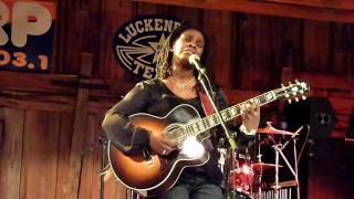 Ruthie Foster: Ring Of Fire chords