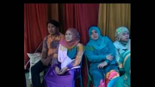 Jaipongan Kembang Beureum