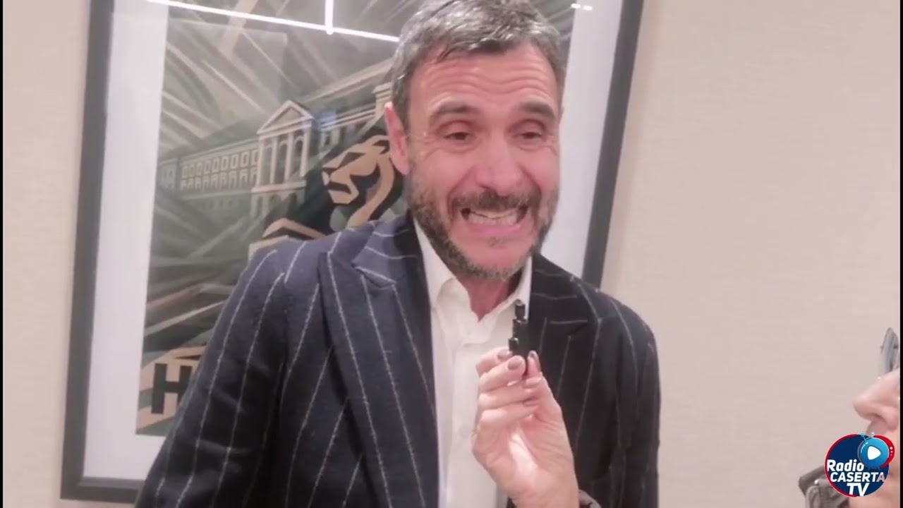 Mostra ultrapop OVO del creativo Greg Palumbo presso l'Agenzia Generali di Caserta