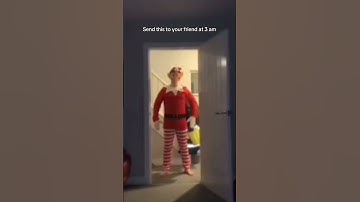 Send this to your friend and say nothing.💀 #christmas #jumpscare #cool #fuuny #elf #3am