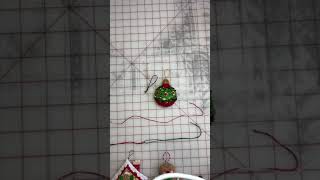 Details ᗷᑌᑕIᒪᒪᗩ Tutorial ~ Making Cording with 2 colors of Floss. Update