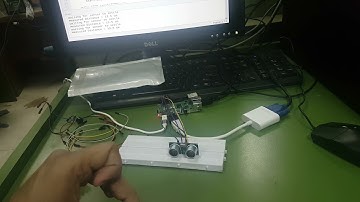 Distance Sensor Live  reading on Thonny python.