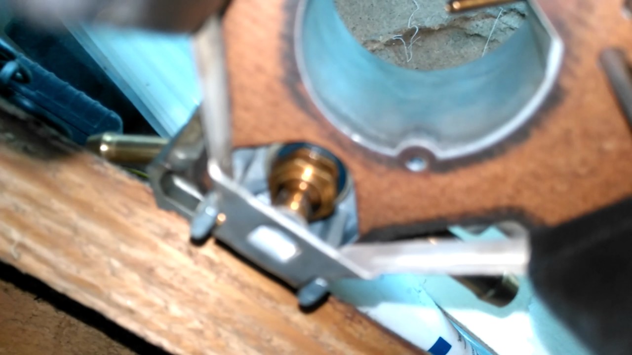 Доработка карбюратора СОЛЕКС от залипание запорной иглы - YouTube