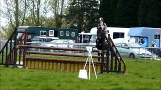 South of England Novice- Dinero and Laura Geary- 14/04/12