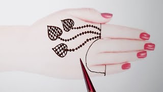 Nice Love Heart Mehndi Designs | Wonderful Simple Mehndi Design screenshot 3