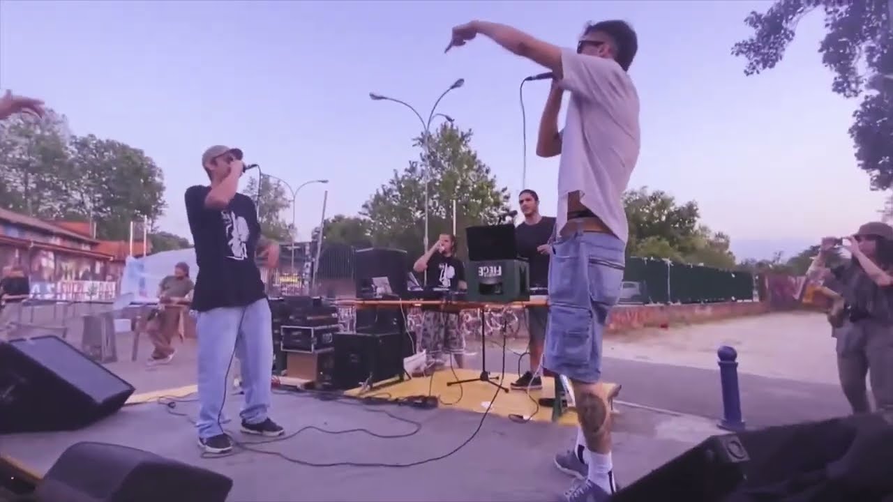 Bes Live a Skeggia - Untitled Track