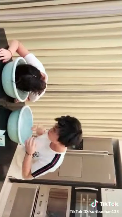 Video Tik tok suri bao han😍 😘