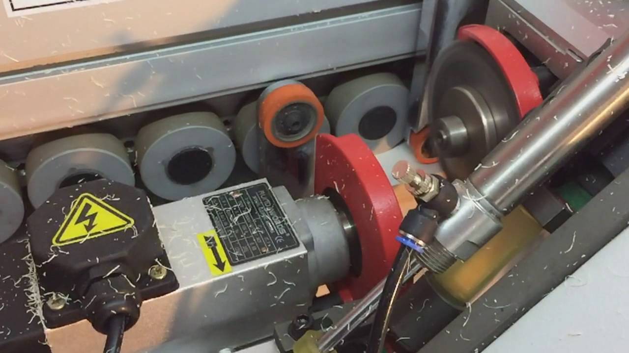 Автоматический кромкооблицовочный станок FORMA RFX-360