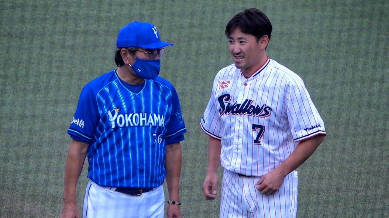 挨拶に来た内川をグータッチで迎える心優しき恩師 田代コーチ Youtube