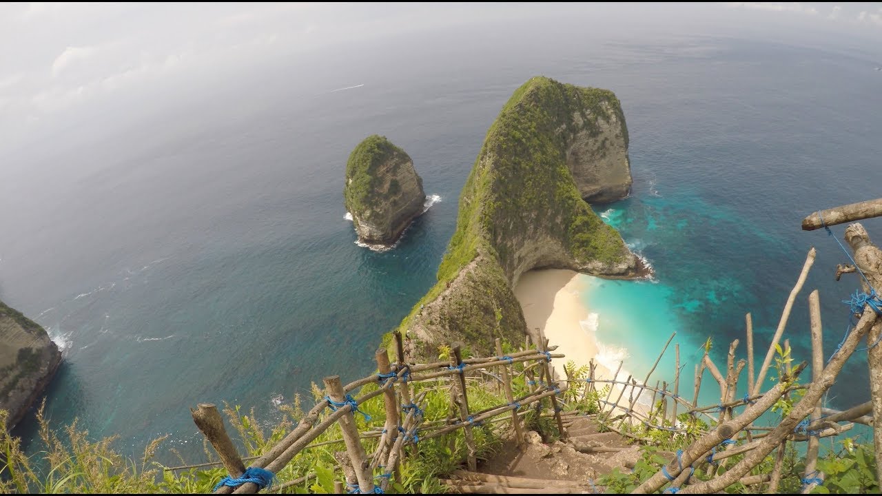 The Climb Up Kelingking Beach, Nusa Penida
