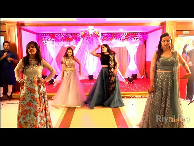 Teri chunari banno lakho ki। Wedding dance video।Shadi video।Bride group Indian Sangeet Hd।Riyal jee class=