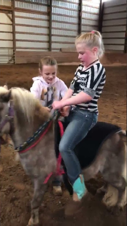 Girl gets bucked off horse