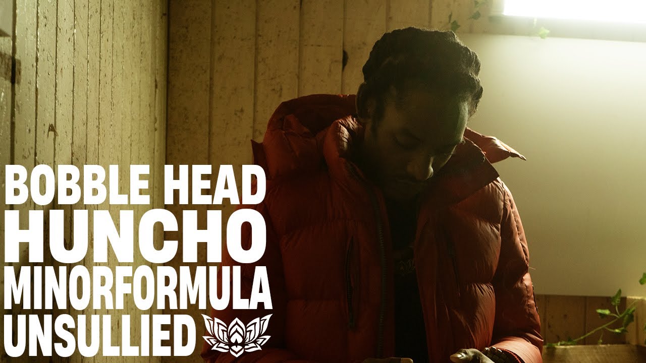 BOBBLE HEAD HONCHO