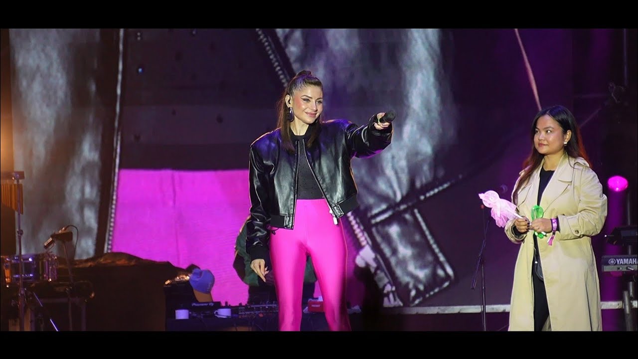 Kanika Kapoor Live Performance At Me•Gong Festival 2025 | West