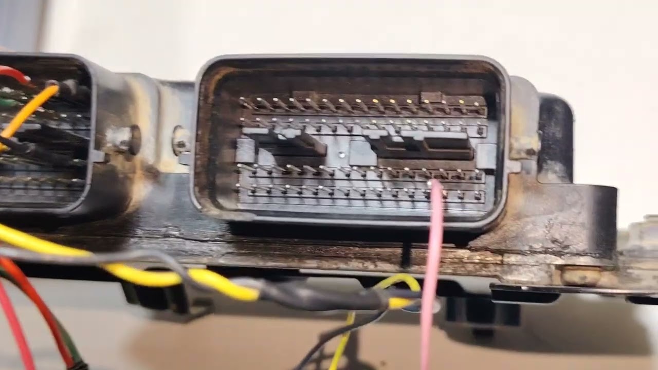 K6A    6B.33910-56M00  E6T9107H mecánico lectura pin out