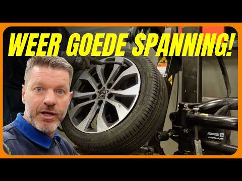 JEROEN vervangt lekke band Renault en dynamo Toyota | ANWB Wegenwachtvlogs