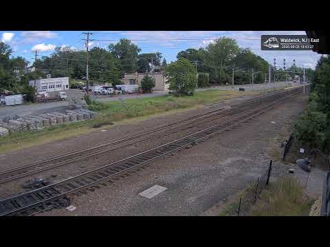 LIVE Rail Cam – Waldwick,NJ | NJT & NS | RailStream