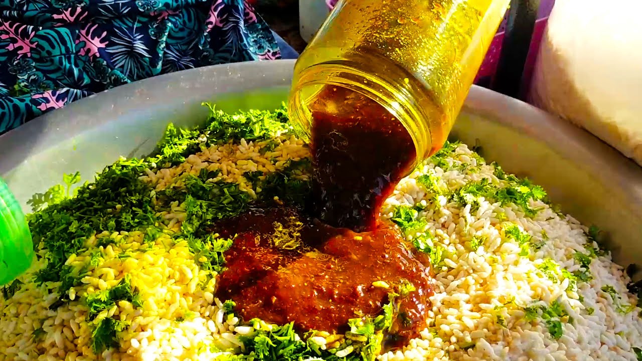 The Popular Jhal Muri With Secret Recipe By Uzzal Bhai The Master Maker | Bangladeshi Street Food