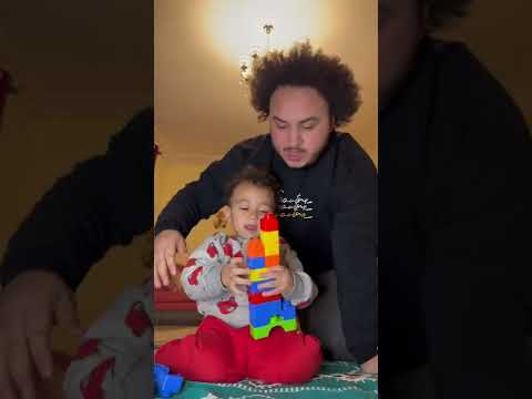 لما ابنك الصغير يجيب اخره منك