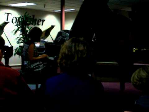 Delores's piano recital