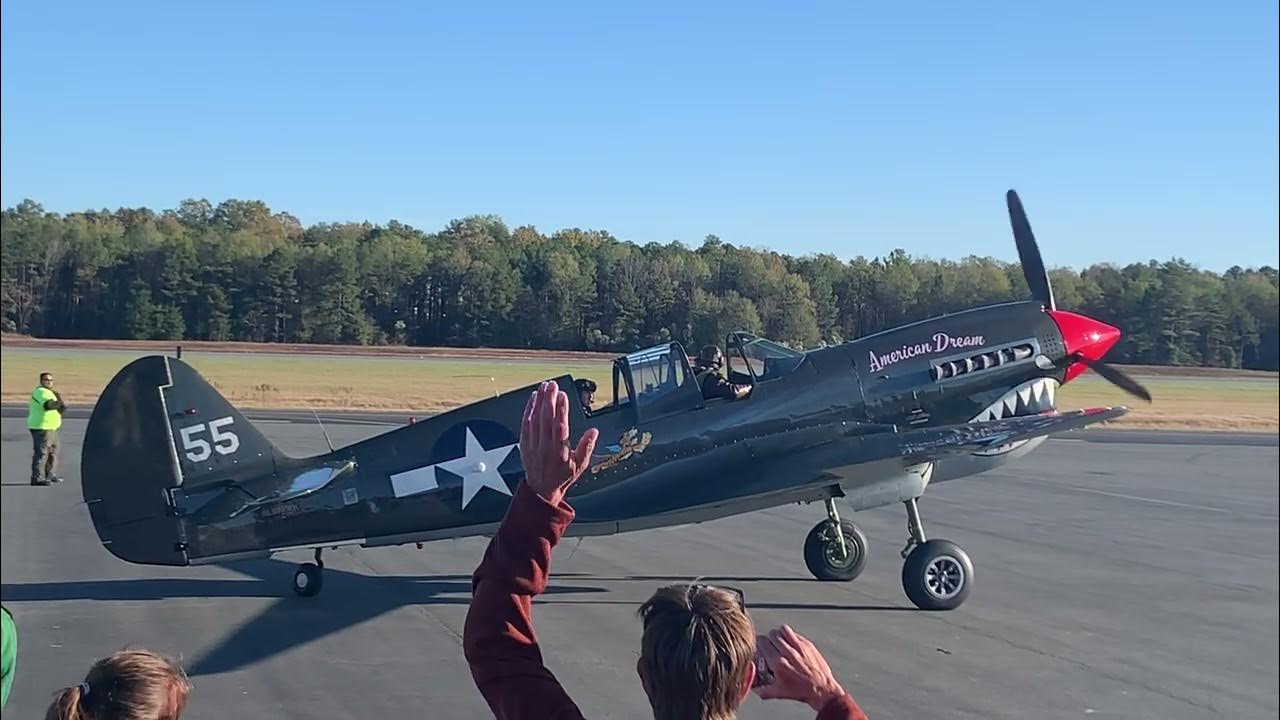 Startup & roll out of "American Dream" P40 at the end of Warbirds Over